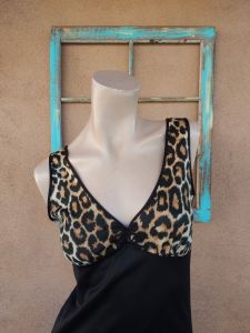 1960s Leopard Print Nightgown Sz S -M to B36 - Fashionconservatory.com