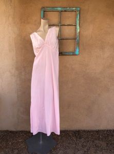 1940s Peach Rayon Nightgown Barbizon Sz L B44