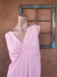 1940s Peach Rayon Nightgown Barbizon Sz L B44 - Fashionconservatory.com