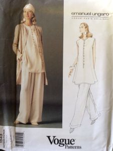 Vintage Emanuel Ungaro Vogue Paris Original Pattern Sizes 6-8-10