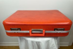 1960s orange suitcase hard shell faux leather sided size 25” x 18” - Fashionconservatory.com