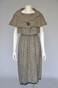 Late 50s early 60s Galanos houndstooth dress with capelet XS