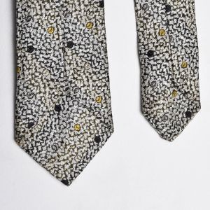 1950s Deadstock White Textured Neck Tie Skinny Yellow Necktie - Fashionconservatory.com