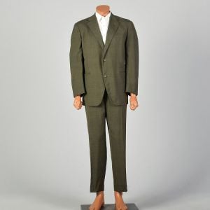 1970s Plaid Green Suit Three Roll Two Single Vent Flat Front Cuffed Tapered Leg