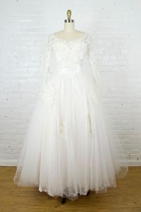 1950s tulle and lace applique wedding gown . vintage 50s ballgown wedding dress . medium - Fashionconservatory.com