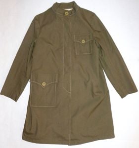 60s Olive Green MOD Raincoat Trench Coat | Vintage Great Six Drench Coat | Fits XS to S - Fashionconservatory.com