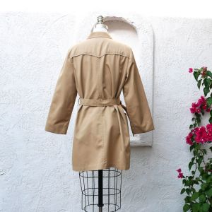 70s Vintage Trench Coat, Size S to M - Fashionconservatory.com