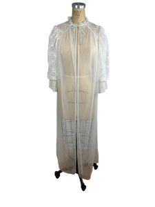 1960s white sheer robe with puffed lace sleeves Size M by Val Mode - Fashionconservatory.com