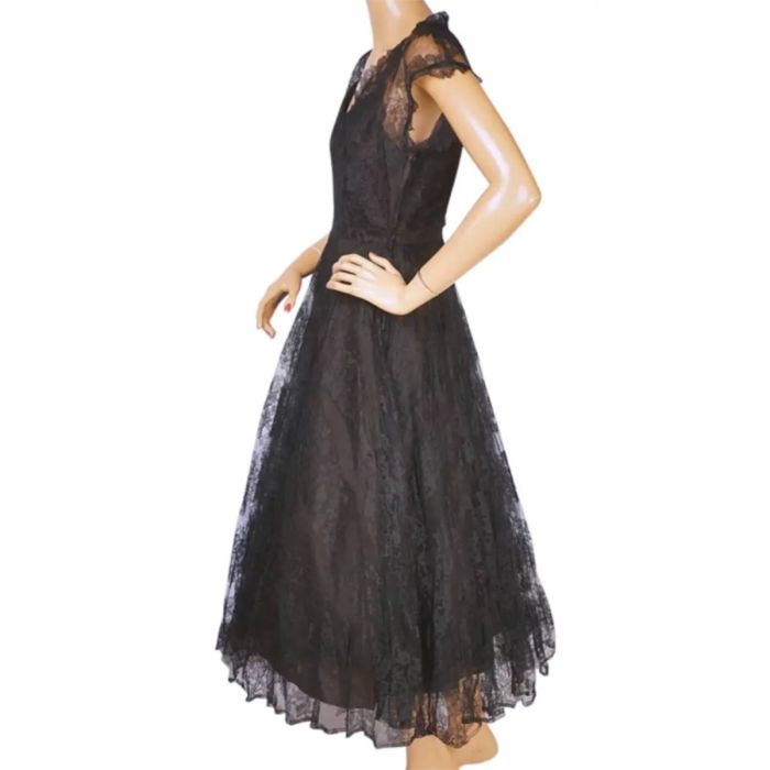 1950s black lace dress 1950s Vintage Black Lace Dress