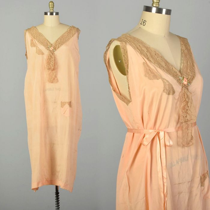 Vintage 50/60's Pink/Magenta Nylon Floral Lace Long Lingerie Gown