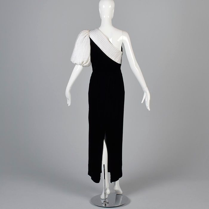 S | 1970s Lillie Rubin Black Velvet Asymmetric Formal Dress