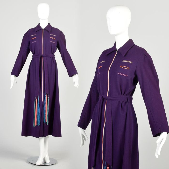 Large 1940s Dark Purple Dressing Gown Robe Tassel Belted Zipper