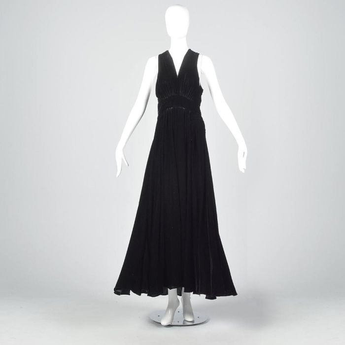 Medium 1930s Formal Gown Black Silk Velvet Evening Dress Full Length Bias Cut