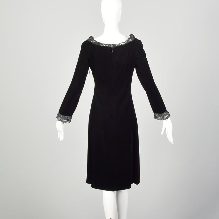 Medium 1970s Mollie Parnis Dress Black Velvet Classic Modest Cocktail Party Evening Gown