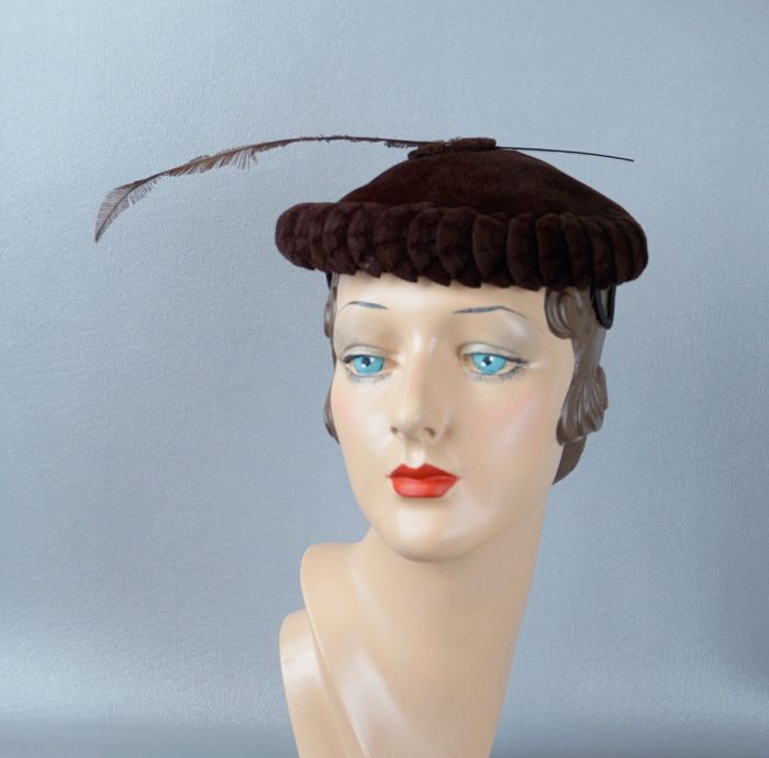 Vintage Brown Felt Beret Hat 1950s S/M