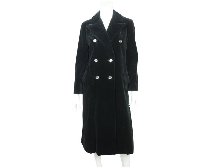 Vintage 70s Marielle Fleury Black Velvet Coat by Rainmaster | Fashion ...