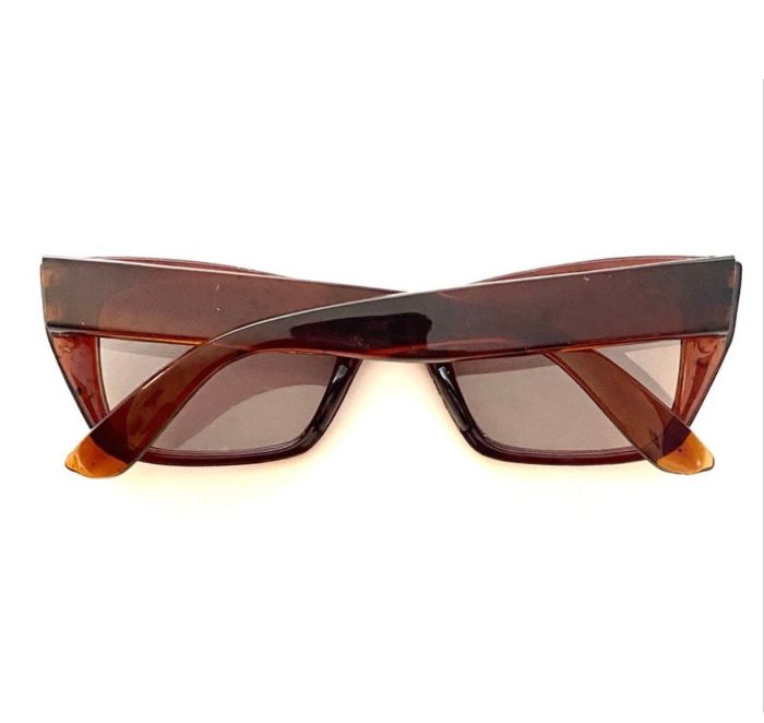 Circa 1960s Mod Unisex Sunglasses Made in Italy by Solflex  display picture 3