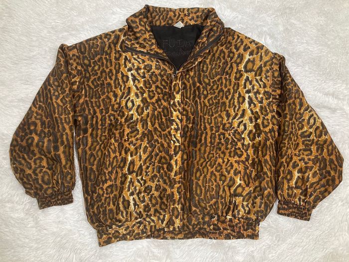 L 80 s 90 s Silk Animal Print Windbreaker Jacket Lightweight Leopard Print Bomber by Fuda Fashion Conservatory