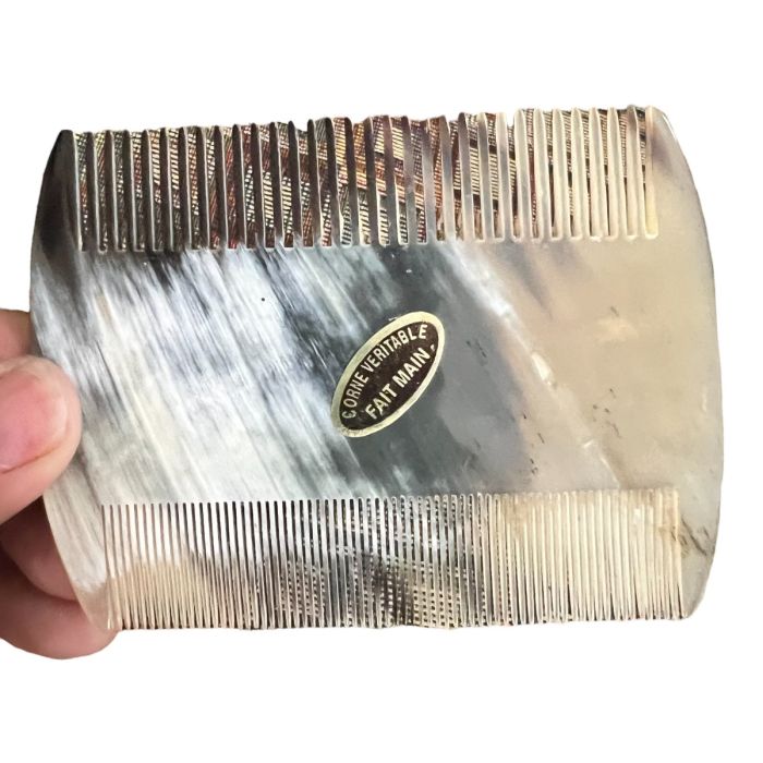Vintage Pre-Ban Horn Hair Comb Handmade in France Deadstock  display picture 2