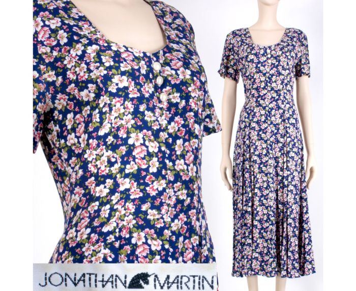 chinese dress ladies 90s 'Jonathan Martin.com' Rose Maxi Dress  EarthWindandVintage