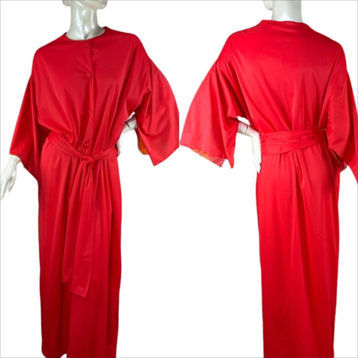 1960s red nylon robe with contrast sleeve lining by Vanity Fair ...