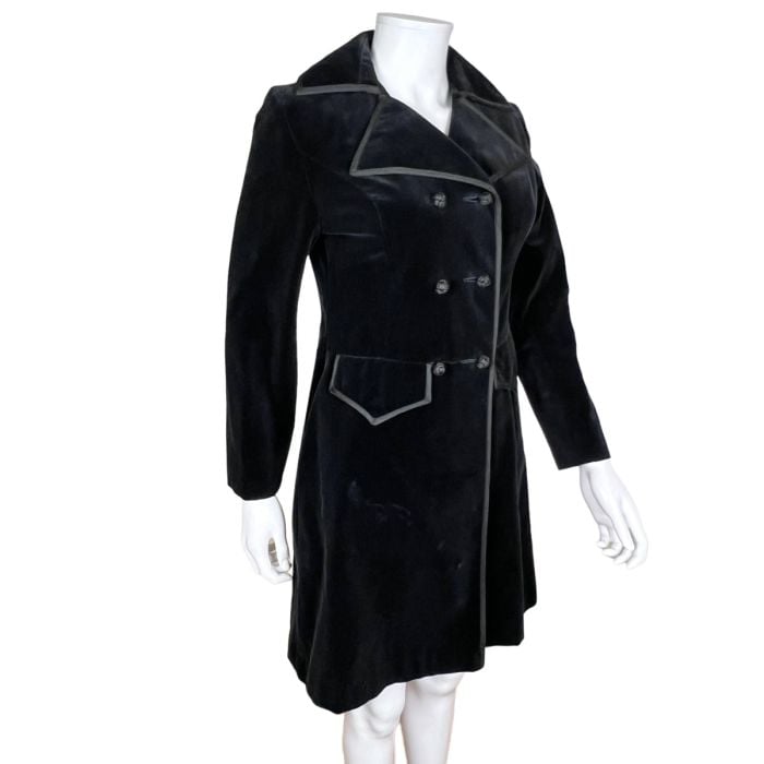 Vintage 1960s Mod Coat Black Velvet Lydia Montreal Ladies Size XS