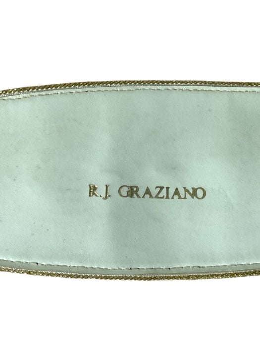 1980s leather cinch belt with gold crest by designer R.J. Graziano Size 28\