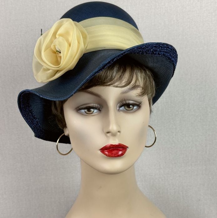 Vintage 60s Wavy Brim Blue Straw Hat by Mr John | Fashion  display picture 2