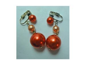 Vintage Mod 1960's Earrings Dangle Balls Rose and Pink Faux Pearls Clip On - Fashionconservatory.com