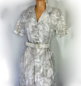 1970s Shirtwaist Dress Vintage Beige and White Botanical Leaf Print VLP Petites - Fashionconservatory.com