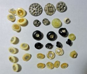Buttons 34 Vintage 1950s Rhinestones Shanks Assortment Mixed Beige Black Clear Repair Replace