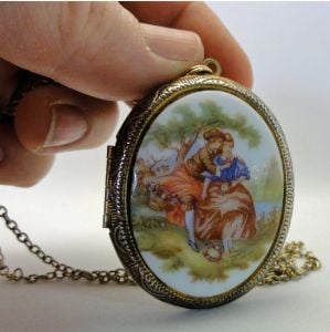 Vintage Locket Pendant Necklace China Painted Lovers Scene Regencycore Gold Tone Oval with Chain