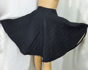 Vintage 1950s Black Quilted Full Circle Skirt Swing Dance Rockabilly XXS - XS