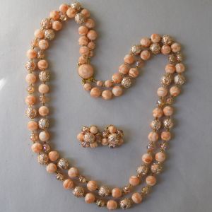 Orange Sherbet Swirl & Gold Vintage 60s Double Strand Necklace and Earring Set - Fashionconservatory.com