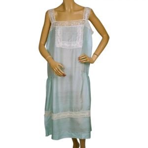 Vintage 1920s Flapper Slip Turquoise Pongee Silk w Lace Trim - Fashionconservatory.com