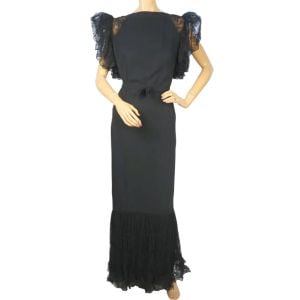 Vintage 1930s Evening Gown Black Crepe Dress with Lace Cap Sleeves Size M L