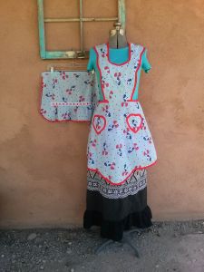 1950s Mother and Me Novelty Print Apron Set