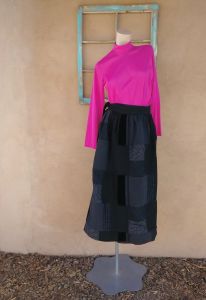 1970s Black Patchwork Midi Skirt Granny Style W24 - Fashionconservatory.com