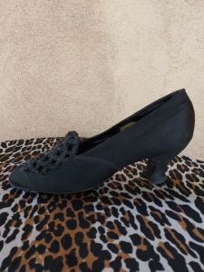 1920s Black Satin Shoes Evening Pumps - Fashionconservatory.com