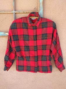 1980s Red Plaid Flannel Shirt Sz S M - Fashionconservatory.com