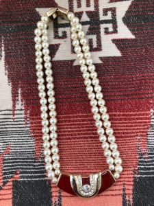 1980s Pearl Necklace w Enamel Rhinestone Pendant