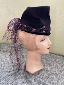 1940s Black Wool Asymmetrical Chimney Top Hat with Netting OS - Fashionconservatory.com