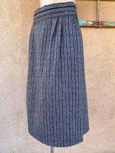 1980s Striped Wool Pencil Skirt Sz M W28 - Fashionconservatory.com