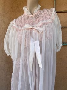 1950s Pink Nightgown Peignoir Set Sz M B34 36 - Fashionconservatory.com
