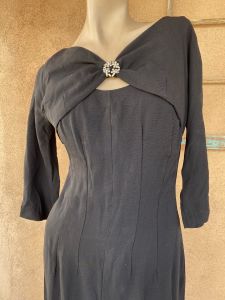 1950s Black Rayon Dress with Keyhole Sz S M B34 W28 29 - Fashionconservatory.com