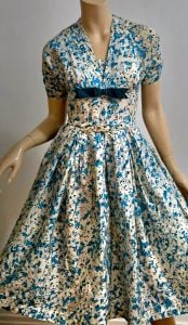 Vtg 50s petit fleurs Nylon fit& flare dress Velour kitten Bow/ Belt