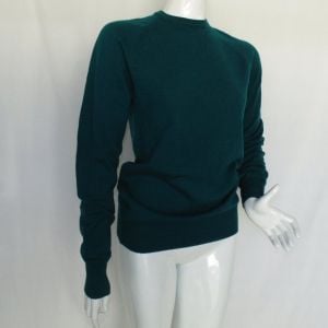 Emerald green Sweater, M, 100% Wool, Raglan long sleeves, YSL - Fashionconservatory.com