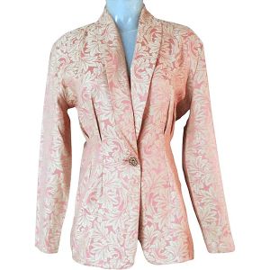 1980s Curvy Tapered Pink Blazer Pastel Damask Tailored Chic Modernist Longer Length VFG - Fashionconservatory.com