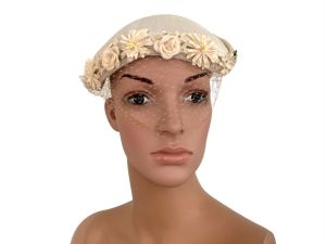 Vintage Dress Hat Ivory Flowers Veil 50s 1950s