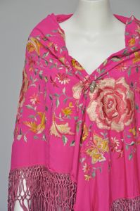 1920s shocking pink floral embroidered fringe shawl - Fashionconservatory.com